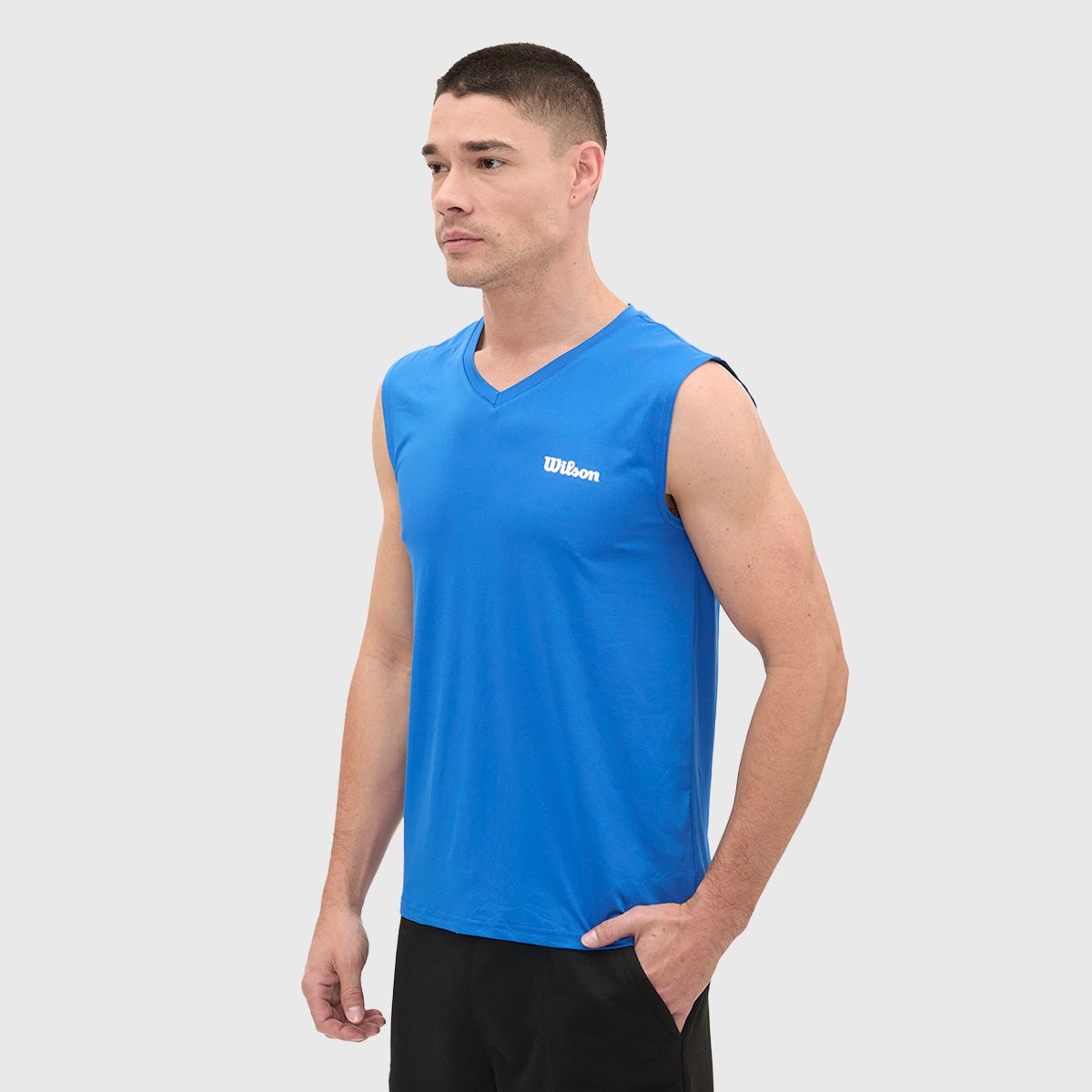 Camiseta Wilson Ultra Ligera Logo Cuello V Hombre - Sports Center