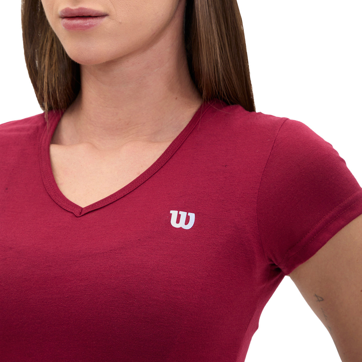 Playera Wilson Polyspun Cuello V Lisa para Mujer - Sports Center