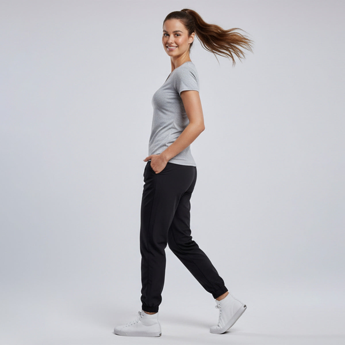 Playera Wilson Polyspun Cuello V Lisa para Mujer