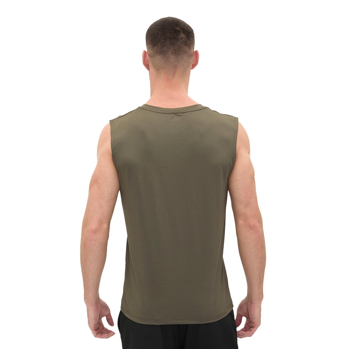 Camiseta Wilson Ultra Ligera Logo Cuello V Hombre - Sports Center